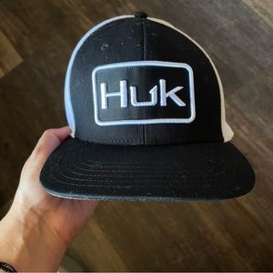 Black Huk fishing hat